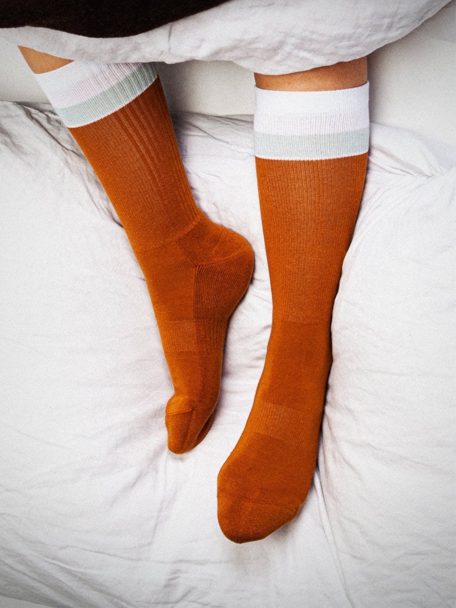 Socken Aksel sweet potato von DillySocks