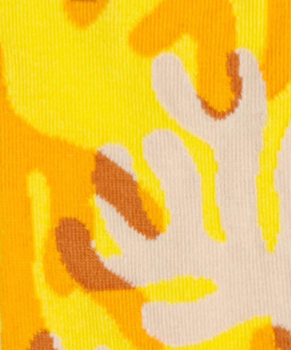 Leuchtend orangefarbene Sunshine Coral Socken mit Sonnenmotiv